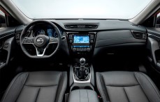 Интерьер NISSAN X-TRAIL