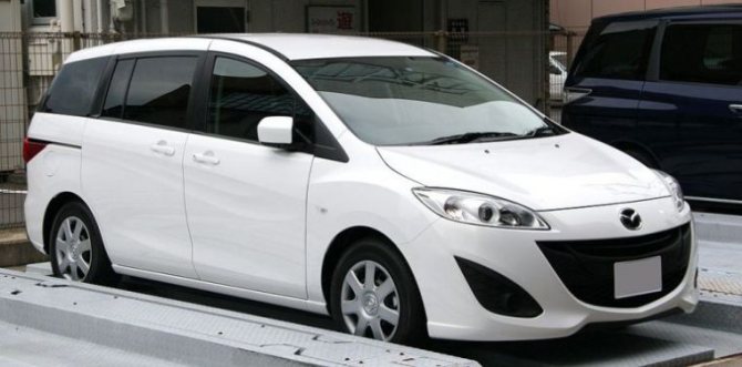 Mazda Premacy 20E фото.